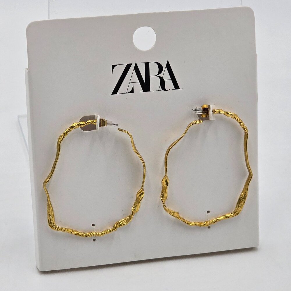Zara - Large Gold Twisted Open Hoop Earrings - NWT - Picture 8 of 15